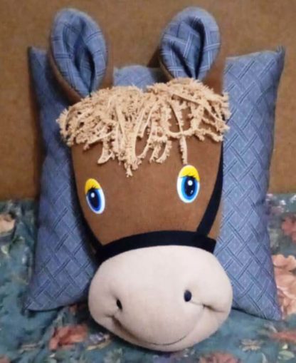 Лошадка подушка декоративная